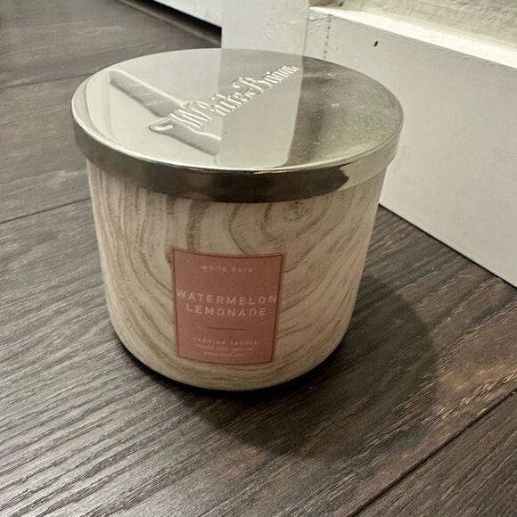 White Barn Bath & Body Works Watermelon Lemonade 3 Wick Candle New - Picture 1 of 5